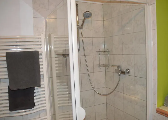 Lejlighed Kleine Einzigartige Auf Dem Bauernhof, Direkt In Der Mit Blick Auf Schloss Braunfels