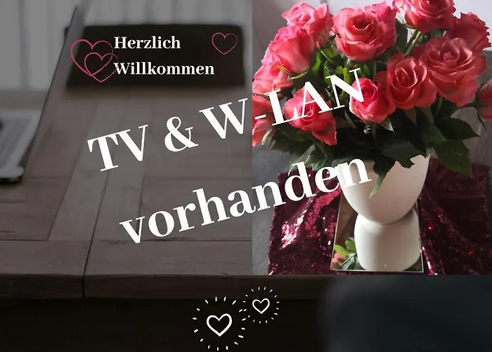 Kleine Einzigartige Auf Dem Bauernhof, Direkt In Der Mit Blick Auf Schloss Lejlighed